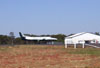 Swearingen SA-227AT Merlin IVC, prefixo N313D, da Amrica Air Txi Areo, estacionado no aeroporto de Araraquara. (23/07/2006)