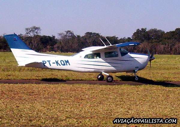 AVIAO PAULISTA