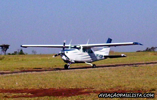 AVIAO PAULISTA