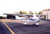 Cessna 172M Skyhawk, PT-KBO, da Mariano Escola de Aviao. (2000) Foto: Diego Fernandes.
