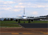 Airbus A320-214, PR-MYA, da LATAM Airlines Brasil. (18/06/2017)
