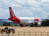 Airbus A320-232, PR-MBA, da TAM. (12/02/2013)