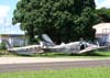 Em primeiro plano, um Piper PA-23-250 Aztec, PT-BJW, e logo atrs um Piper/Embraer EMB-720D Minuano, PT-RIK, apreendidos em Ribeiro Preto. (29/12/2006)
