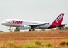 Airbus A320-232, PR-MAG, da TAM Airlines. (03/06/2011)