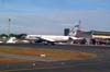 Boeing 757-23A, G-OJIB (Chamado "Ed Force One"), do Iron Maiden (Astraeus Airlines). (21/03/2009) Foto: Rogerio Castellao.