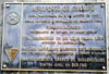 Placa da reforma feita em 1997 no aeroporto de Guaxup. (16/06/2012) - Foto: Srgio Cardoso