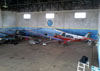 Aeronaves no hangar do Aeroclube de Guaxup. (19/02/2012) - Foto: Srgio Cardoso