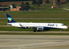 Embraer 195AR, PR-AYH, da Azul. (04/07/2013)