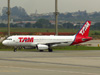 Airbus A320-232, PR-MAE, da TAM. (04/07/2013)