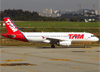 Airbus A320-232, PR-MBB, da TAM. (04/07/2013)