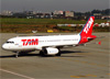 Airbus A320-232, PR-MBC, da TAM. (04/07/2013)