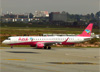 Embraer 195AR, PR-AYO, da Azul. (28/08/2013)