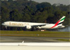 Boeing 777-31HER, A6-EGI, da Emirates Airline. (28/08/2013)