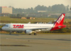 Airbus A320-214 (SL), PR-TYD, da TAM. (28/08/2013)
