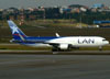 Boeing 767-316ER, CC-CWV, da LAN. (01/07/2011)