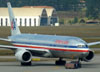 Boeing 777-223ER, N756AM, da American. (01/07/2011)