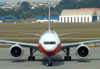 Boeing 777-3M2ER, D2-TEG, da TAAG Angola Airlines. (01/07/2011)