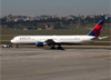 Boeing 767-432ER, N837MH, da Delta. (07/08/2014)