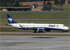 Embraer 195LR, PR-AYK, da Azul. (07/08/2014)