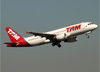 Airbus A320-214, PR-MYA, da TAM. (07/08/2014)