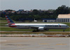 Boeing 777-323ER, N717AN, da American. (10/12/2014)
