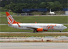 Boeing 737-8EH (SFP), PR-GUK, da GOL. (10/12/2014)