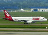 Airbus A320-232, PR-MBT, da TAM. (12/12/2012)