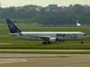 Boeing 767-316ER, CC-CXJ, da LAN Airlines (oneworld). (12/12/2012)