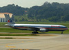 Boeing 777-223ER, N758AN, da American. (12/12/2012)