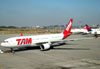 Airbus A330-223, PT-MVC, da TAM. (16/06/2011)