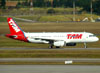 Airbus A320-232, PT-MZU, da TAM. (16/06/2011)