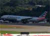 Boeing 777-223ER, N751AN, da American. (19/12/2013)