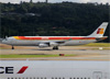 Airbus A340-313, EC-GLE, da Iberia. (19/12/2013)