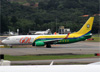 Boeing 737-8EH (SFP), PR-GUM, da GOL. (19/12/2013)