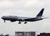 Boeing 767-322ER, N648UA, da United. (19/12/2013)