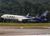 Boeing 767-316ER, CC-CZW, da LAN Airlines. (19/12/2013)