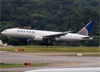 Boeing 777-222ER, N221UA, da United. (19/12/2013)