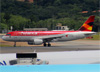 Airbus A320-214, PR-ONK, da Avianca Brasil. (19/12/2013)