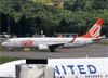 Boeing 737-86N, PR-GIQ, da GOL. (19/12/2013)