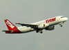 Airbus A320-214, PR-MYE, da TAM. (22/03/2012)