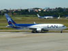 Boeing 767-316ER, CC-BDB, da LAN. (22/03/2012)