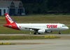 Airbus A320-232, PR-MBD, da TAM. (22/03/2012)