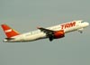 Airbus A320-232, PR-MAY, da TAM. (23/06/2009)