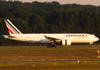 Boeing 777-228ER, F-GSPY, da Air France. (26/07/2012)