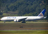 Boeing 777-222ER, N227UA, da United. (26/07/2012)