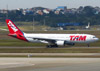 Airbus A330-203, PT-MVL, da TAM. (26/07/2012)