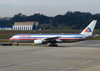 Boeing 777-223ER, N760AN, da American. (26/07/2012)