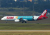 Airbus A321-231, PT-MXD, da TAM. (26/07/2012)