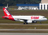 Airbus A319-132, PR-MAI, da TAM. (26/07/2012)