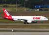 Airbus A320-214, PR-MHR, da TAM. (26/07/2012)